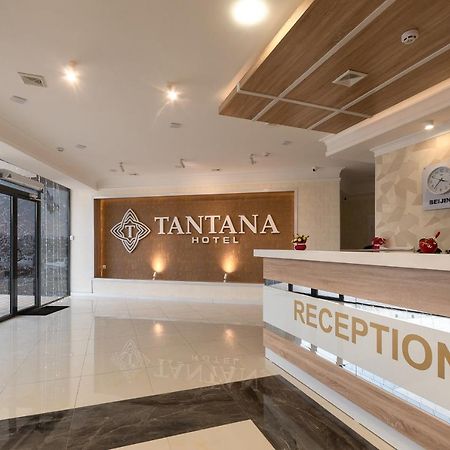 Tantana Hotel Fergana Ngoại thất bức ảnh